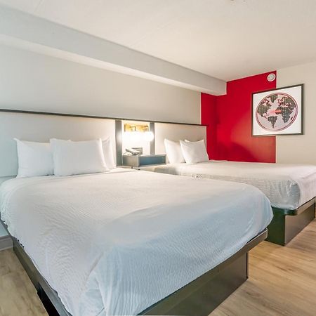 במוטל Ramada By Wyndham קינגסטון מראה חיצוני תמונה