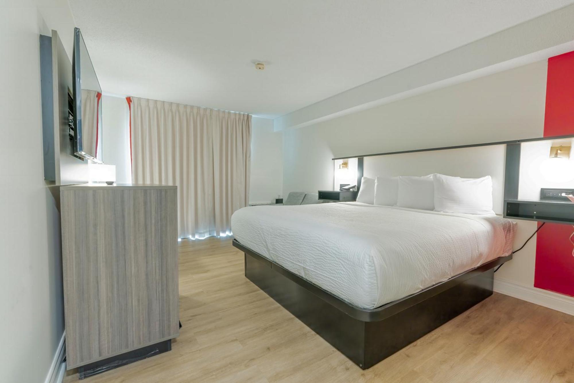 במוטל Ramada By Wyndham קינגסטון מראה חיצוני תמונה